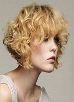 fryzury krótkie włosy blond , galeria zdjęć numer zdjęcia z fryzurką dla kobiet to:  55